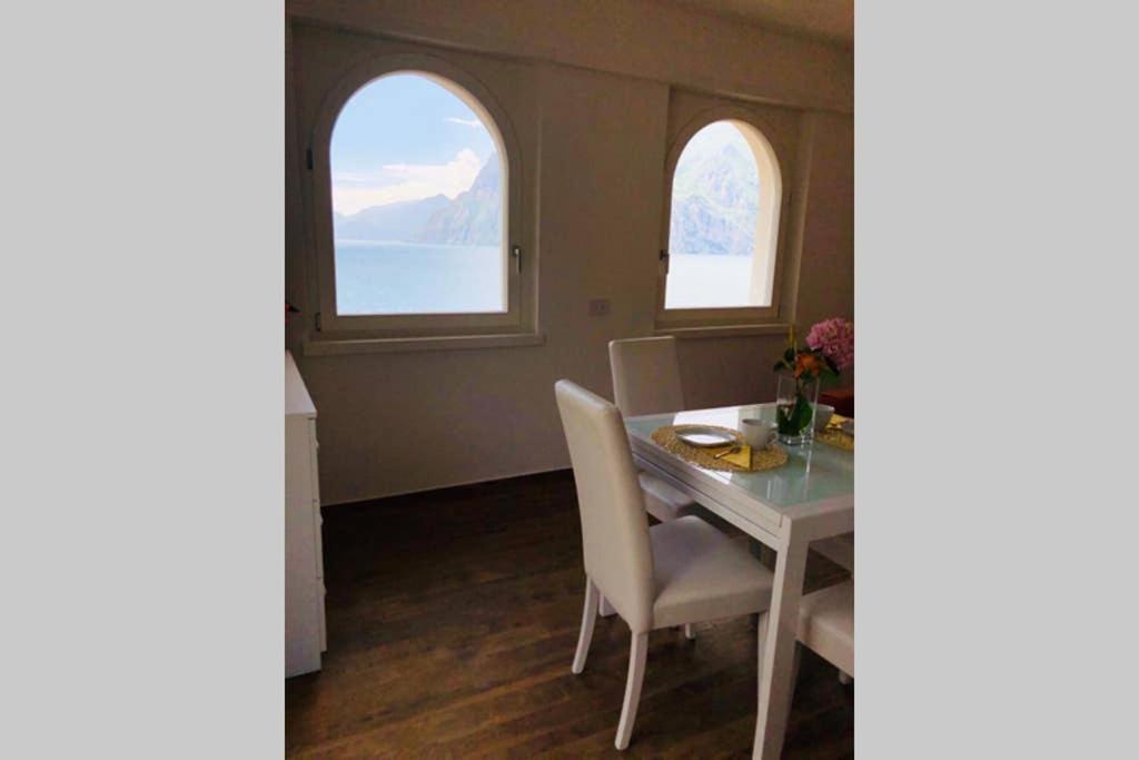 Wind Rose Apartments 2 Torbole Sul Garda Extérieur photo